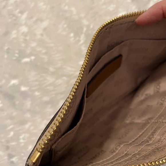 Michael Kors Wristlet - Picture 3 of 3